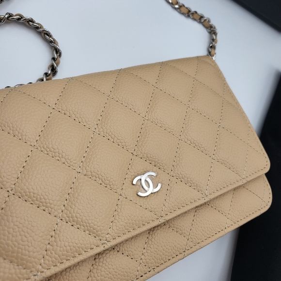 Brand new 2022 authentic Chanel classic beige caviar quilted woc wallet on chain - Picture 5 of 17
